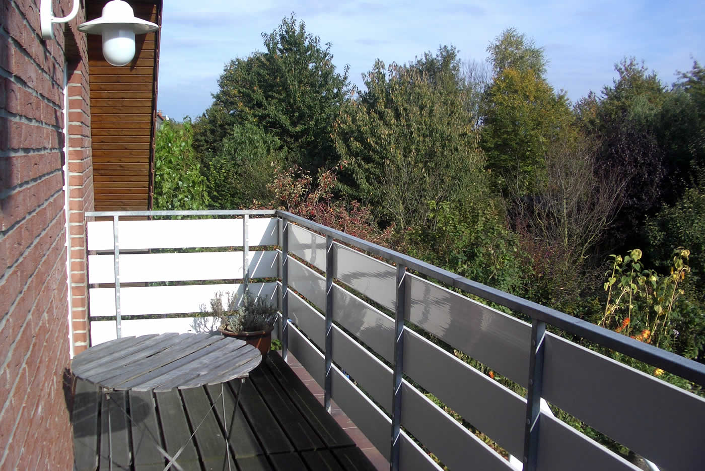 Balkonprofile aus Kunststoff und Aluminium