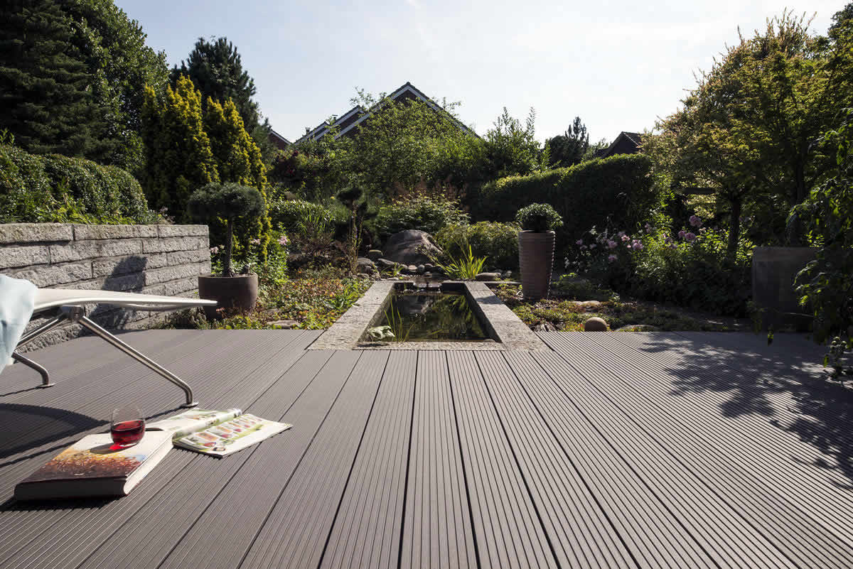 BPC Terrassendielen aus Bambusfasern und Kunststoff